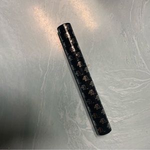 Dragon beauty mascera never worn only opened